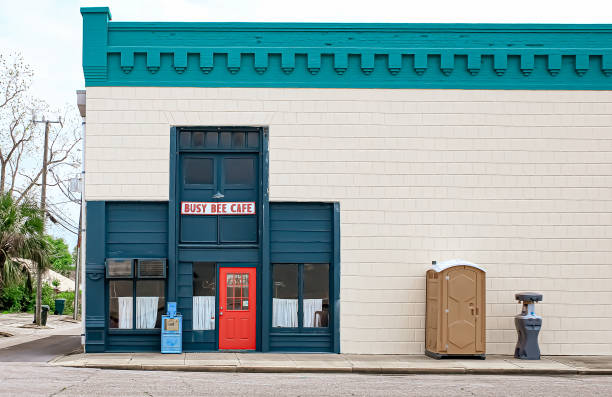 Porta potty delivery and setup in Mayville, WI